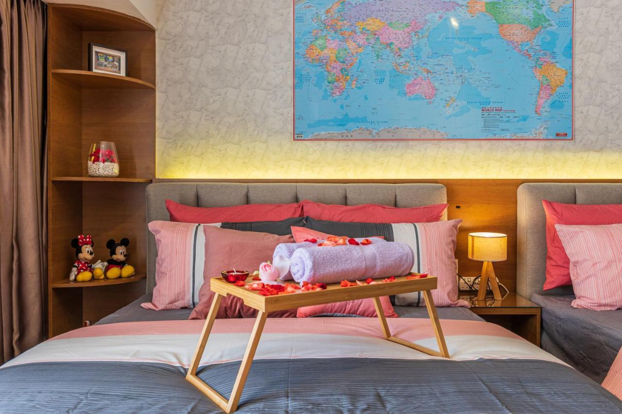 Lagoon View 6Pax Homestay At Sunway Resort Suites Петалинг-Джая Экстерьер фото