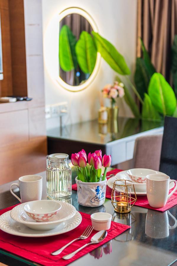 Lagoon View 6Pax Homestay At Sunway Resort Suites Петалинг-Джая Экстерьер фото